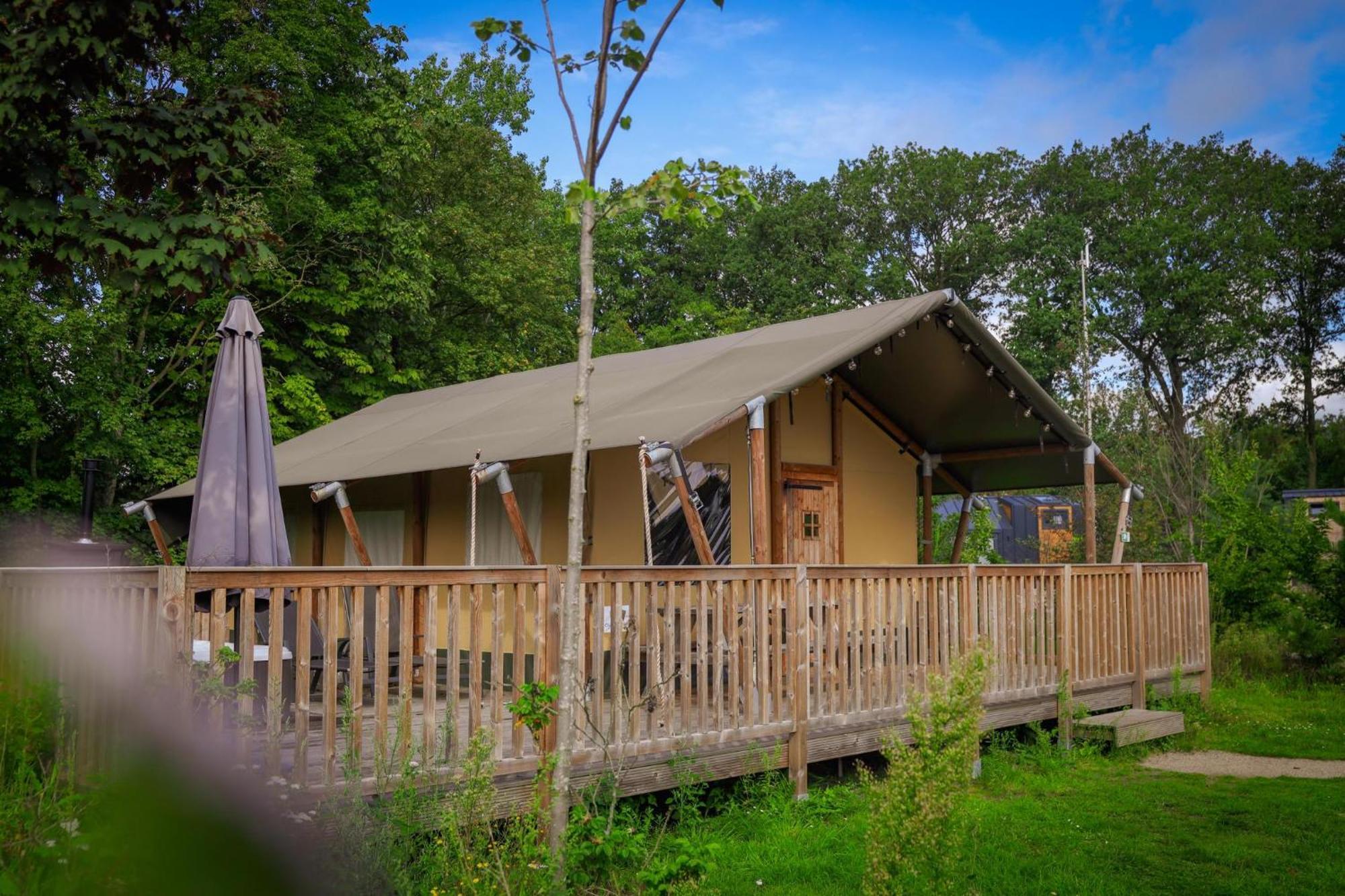Vakantiepark Sallandshoeve Nieuw-Heeten ภายนอก รูปภาพ