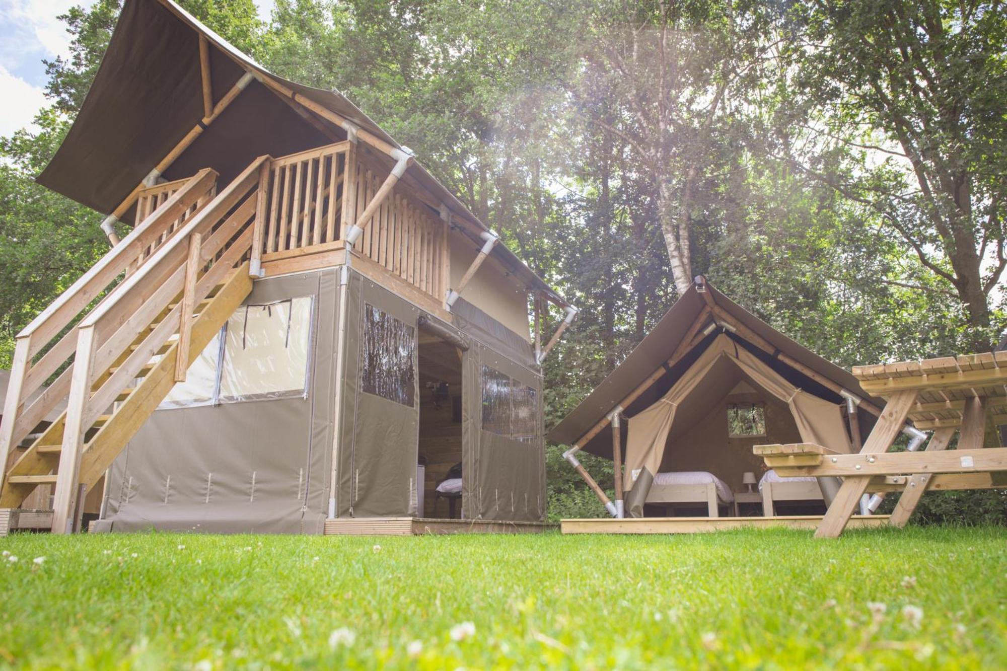 Vakantiepark Sallandshoeve Nieuw-Heeten ภายนอก รูปภาพ