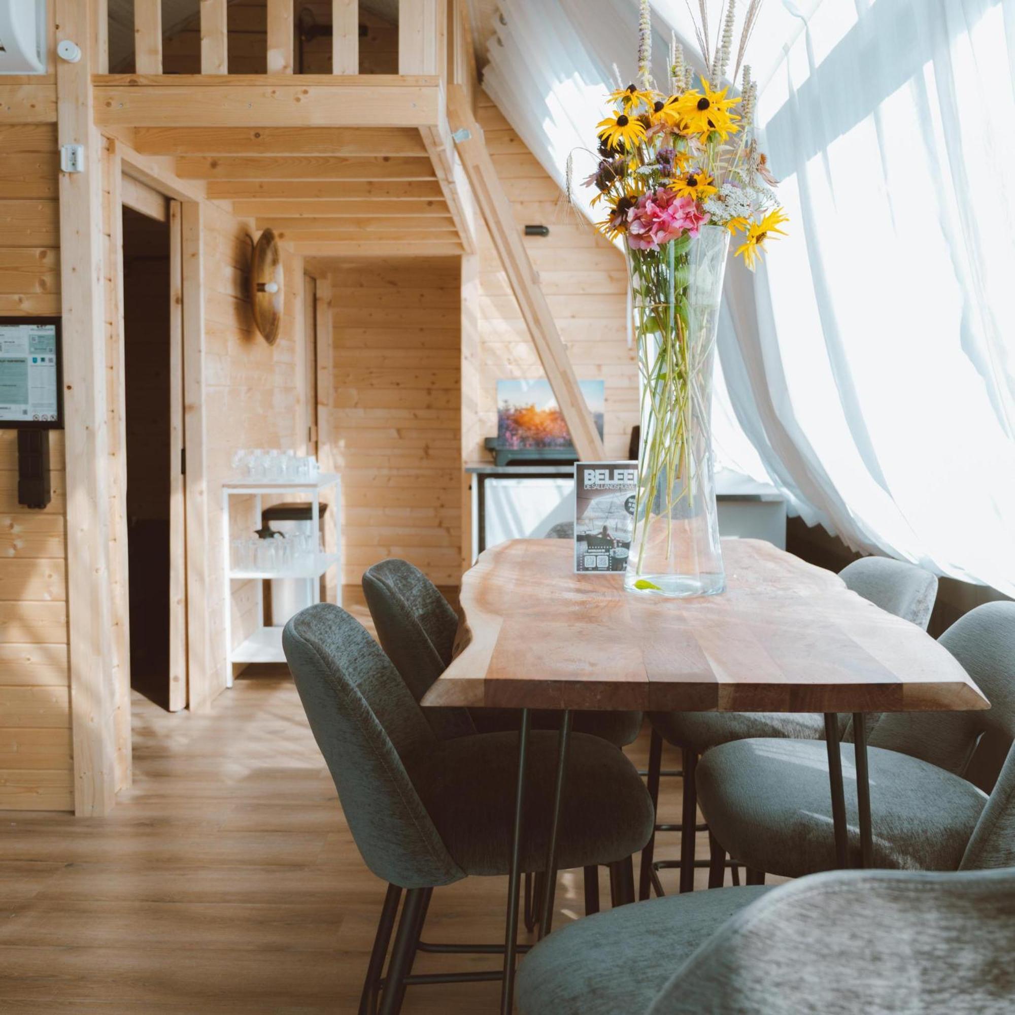 Vakantiepark Sallandshoeve Nieuw-Heeten ภายนอก รูปภาพ