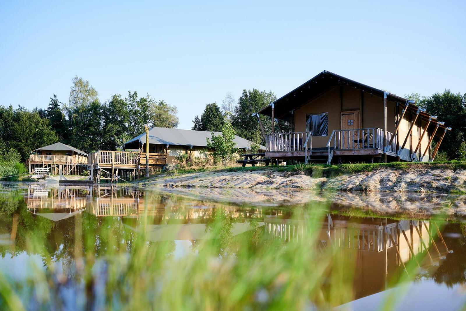 Vakantiepark Sallandshoeve Nieuw-Heeten ภายนอก รูปภาพ